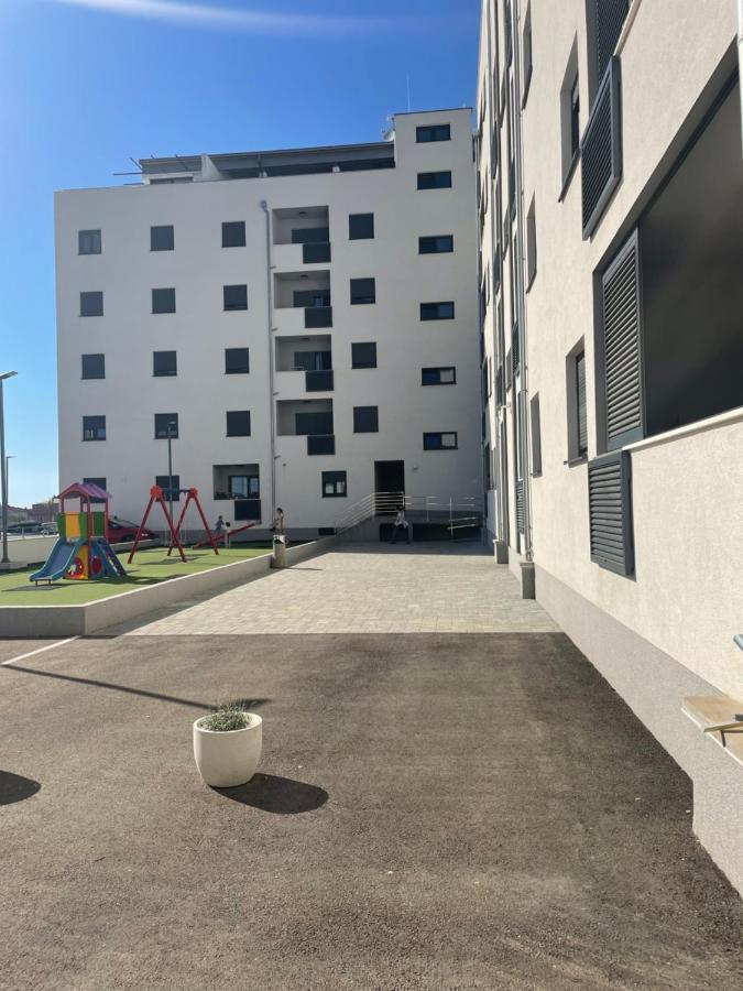Apartment Diana Zara Parking Free Exteriör bild